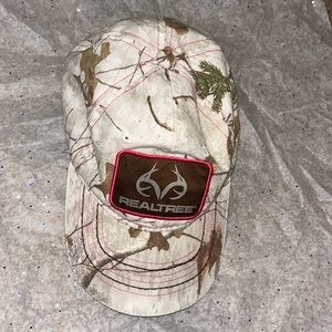 Women’s real tree hat